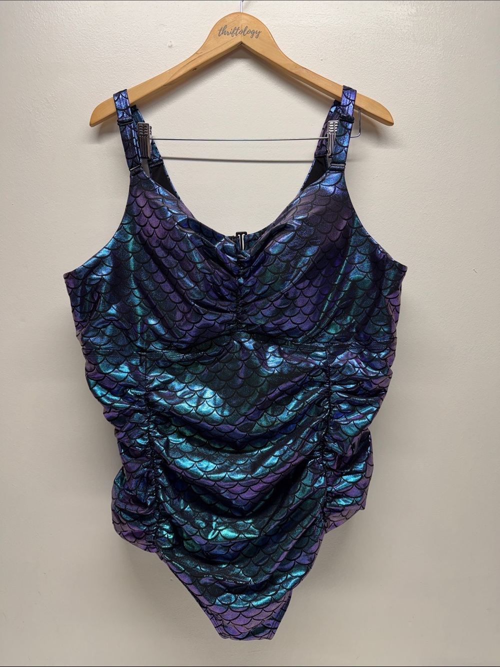 Torrid Iridescent Mermaid One Piece Swimsuit Swim Suit Blue Plus Size 4X D / DD - Picture 2 of 10